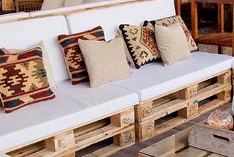 What are Kilim cushions and what do they symoblise? | Crimons