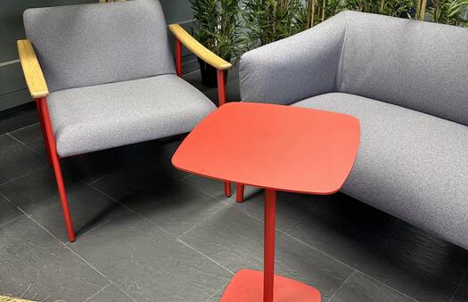 Red Kyoto Table | Crimons