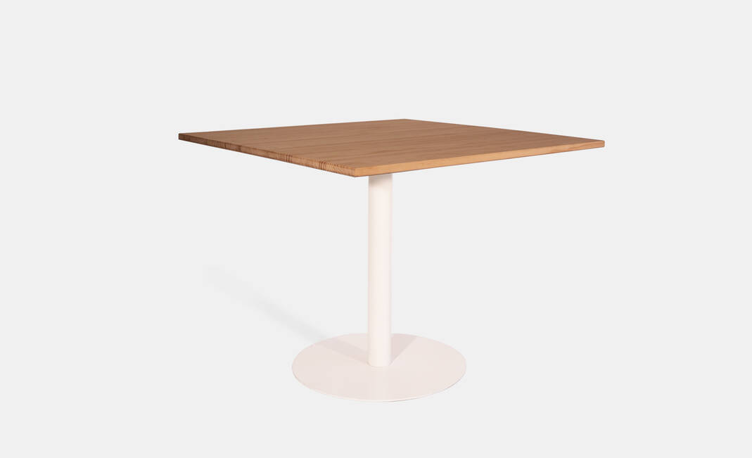 Finland Wood Table 100*100* | Crimons