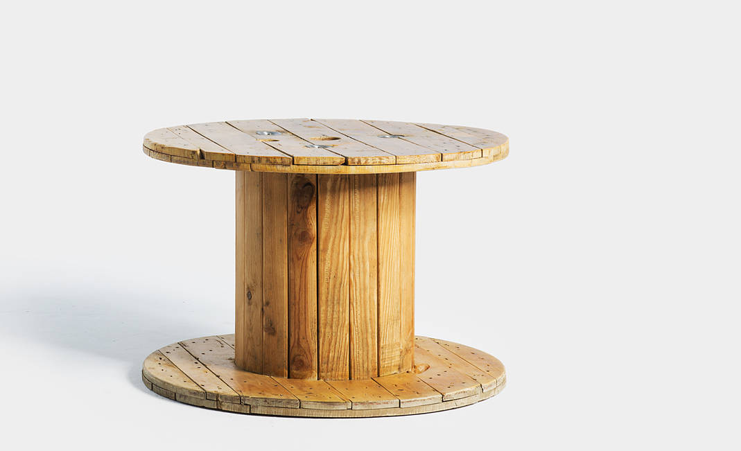 Coil Table | Crimons