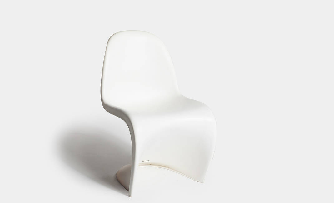 White Panton Chair | Crimons
