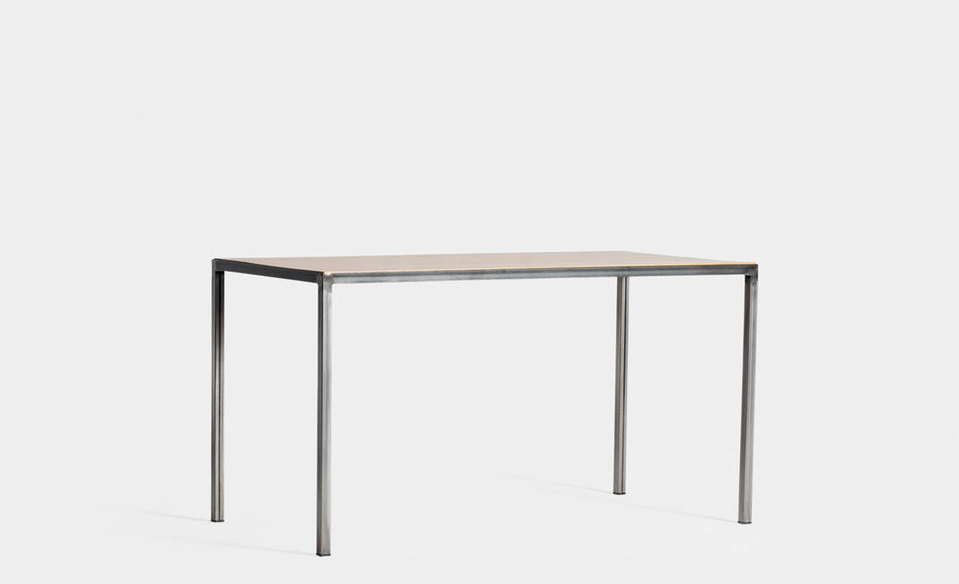 Factory Iron/Wood Table 140 | Crimons