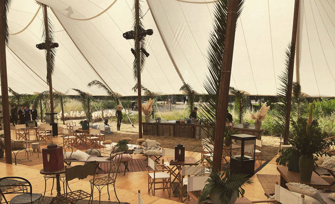 5 good reasons to hire a tent for an outdoors event | Crimons
