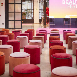 Puf Vellut Granat