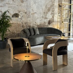 CRIMONS Mesa cono madera