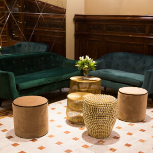 Mesa Platner Dorada